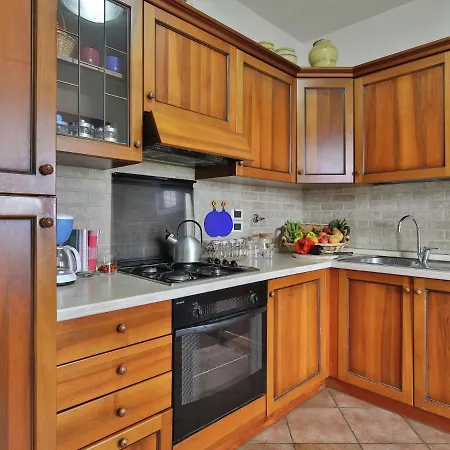 וילה Idyllic In With Swimming Pool *